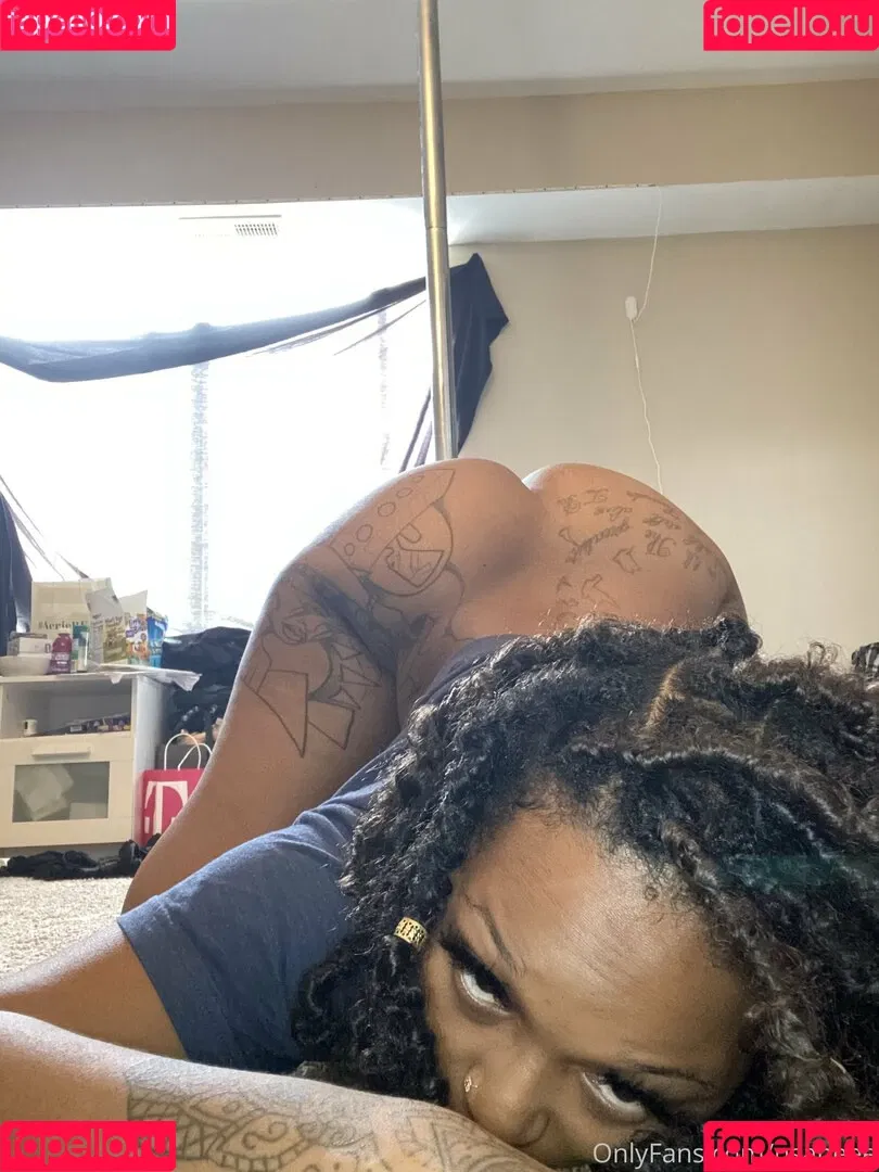 nsaneee Onlyfans Photo Gallery 
