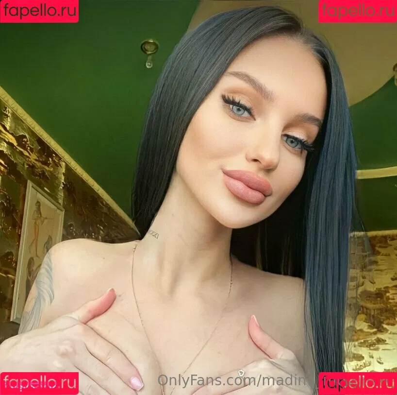 madina_muslim_x Onlyfans Photo Gallery 
