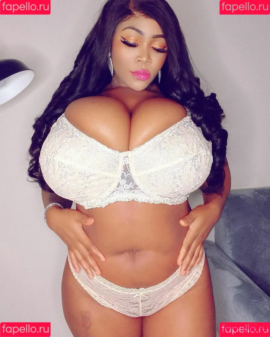 Theonlysweetyville Onlyfans Photo Gallery 