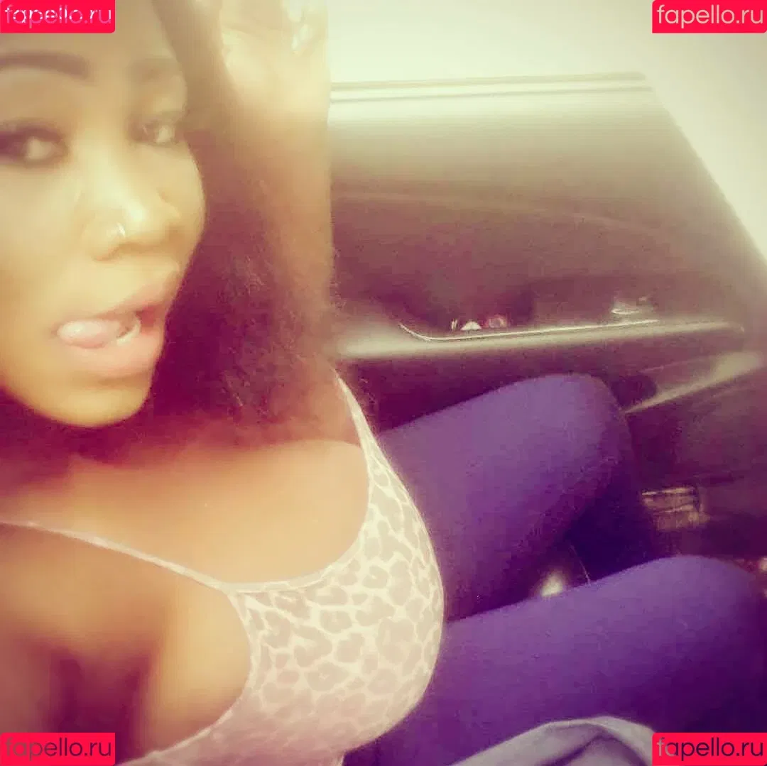 Theonlysweetyville Onlyfans Photo Gallery 