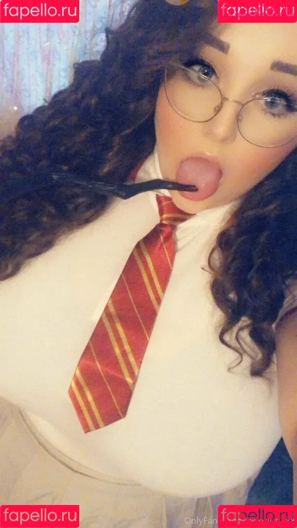 sailorlunasenpai Onlyfans Photo Gallery 