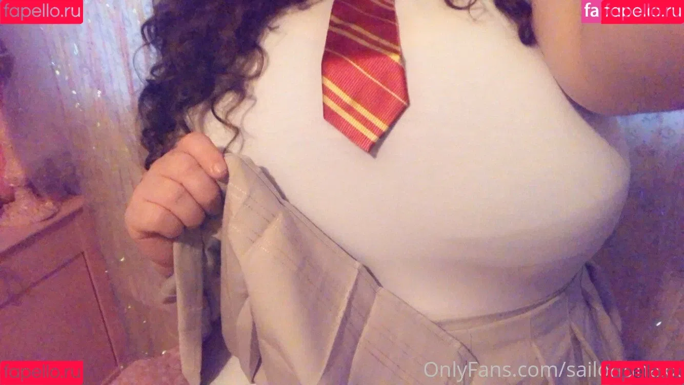 sailorlunasenpai Onlyfans Photo Gallery 