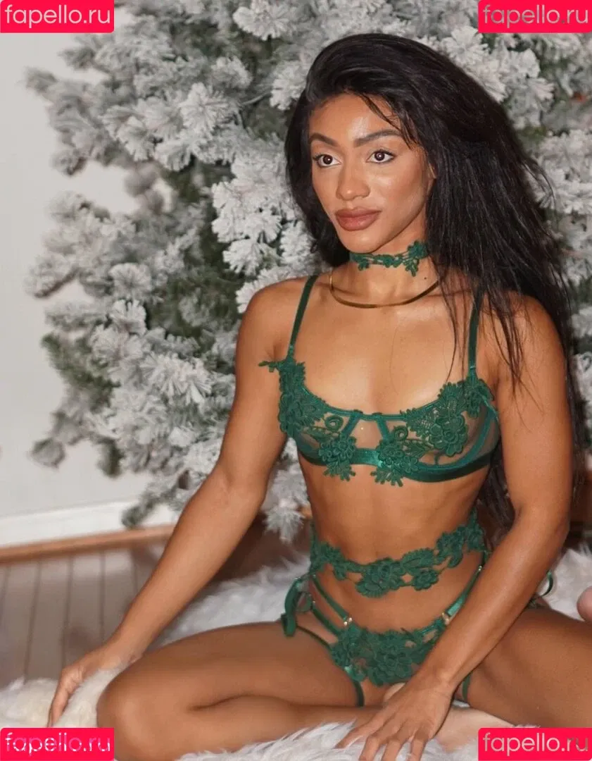 taylorchamp Onlyfans Photo Gallery 