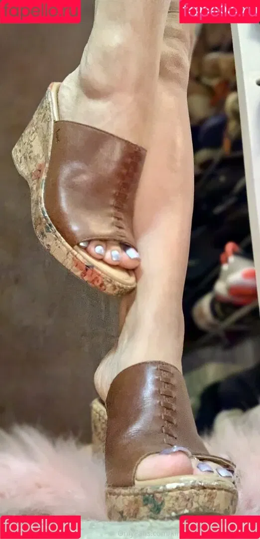 kim_kisses_foot_goddess Onlyfans Photo Gallery 
