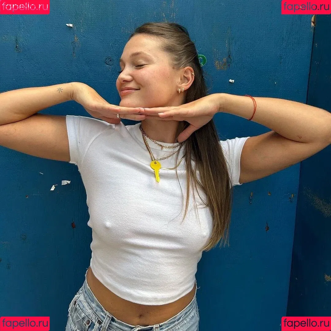Olivia Holt Onlyfans Photo Gallery 