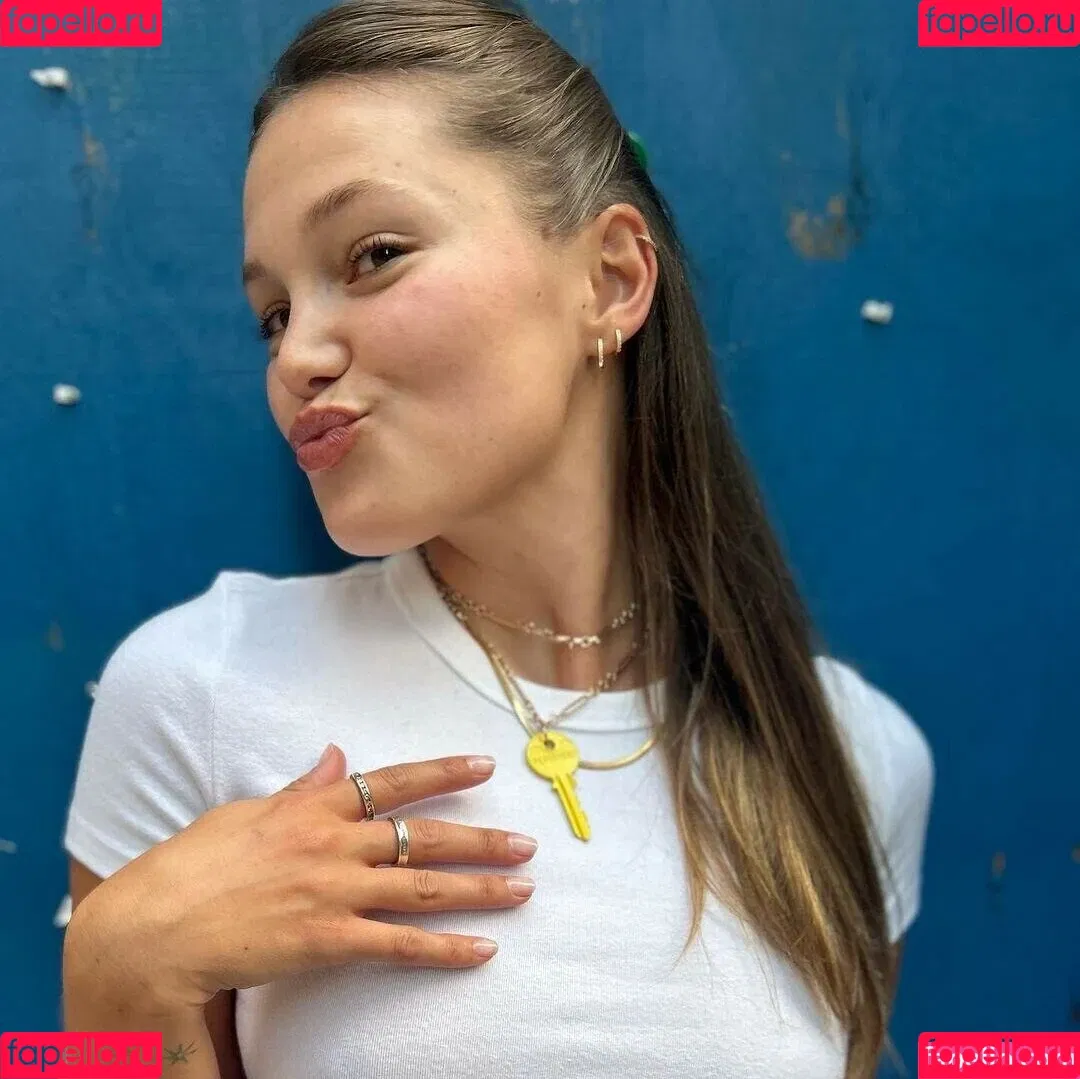 Olivia Holt Onlyfans Photo Gallery 