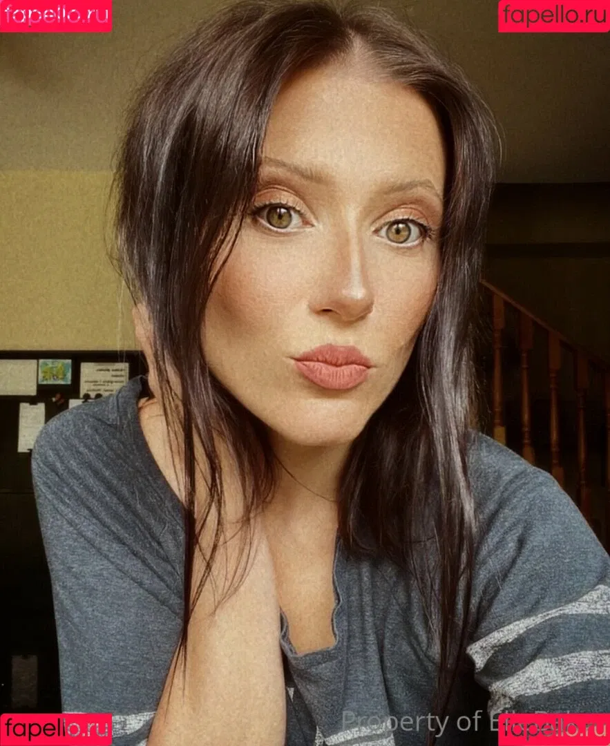Elle Baker Onlyfans Photo Gallery 