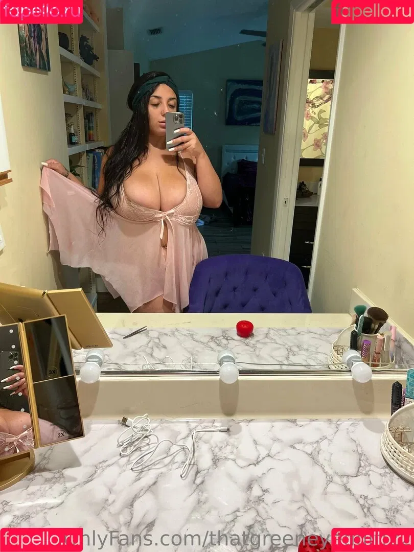 ThatGreenEyedGirl22 Onlyfans Photo Gallery 