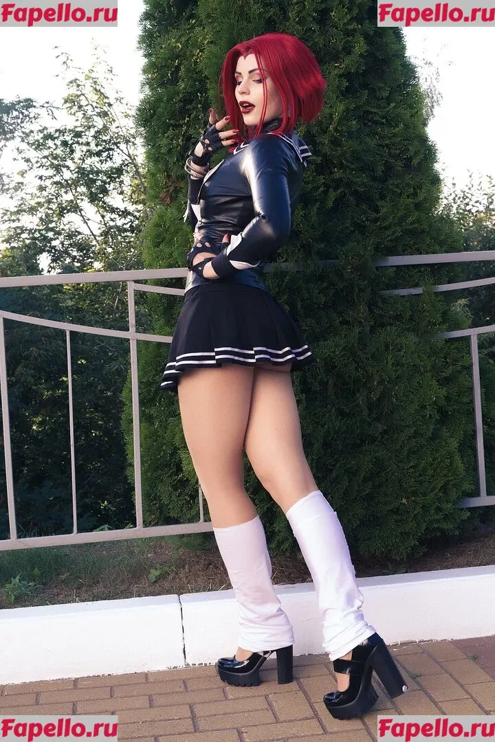 Anya Ichios Onlyfans Photo Gallery 