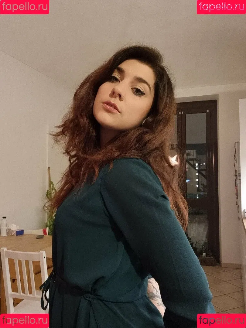 laurettavixen Onlyfans Photo Gallery 