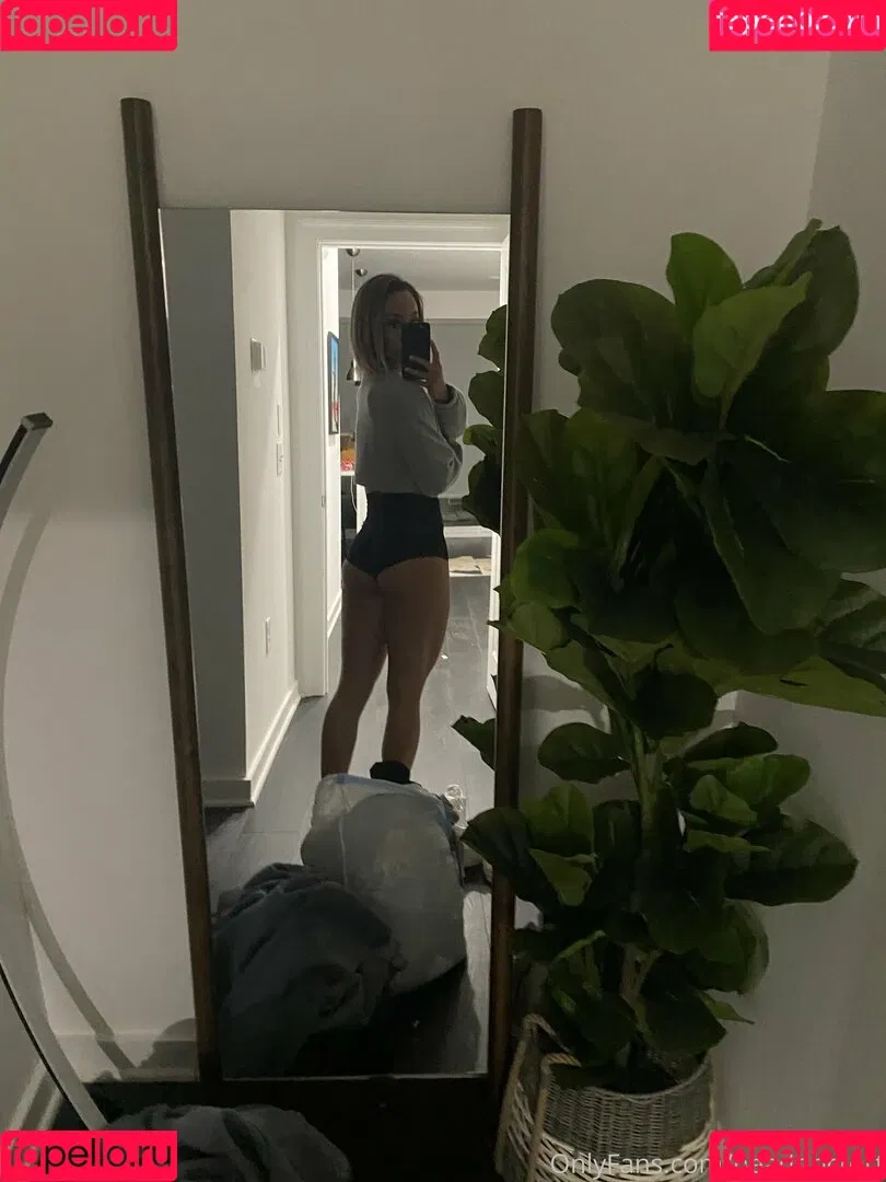 teannatrump Onlyfans Photo Gallery 
