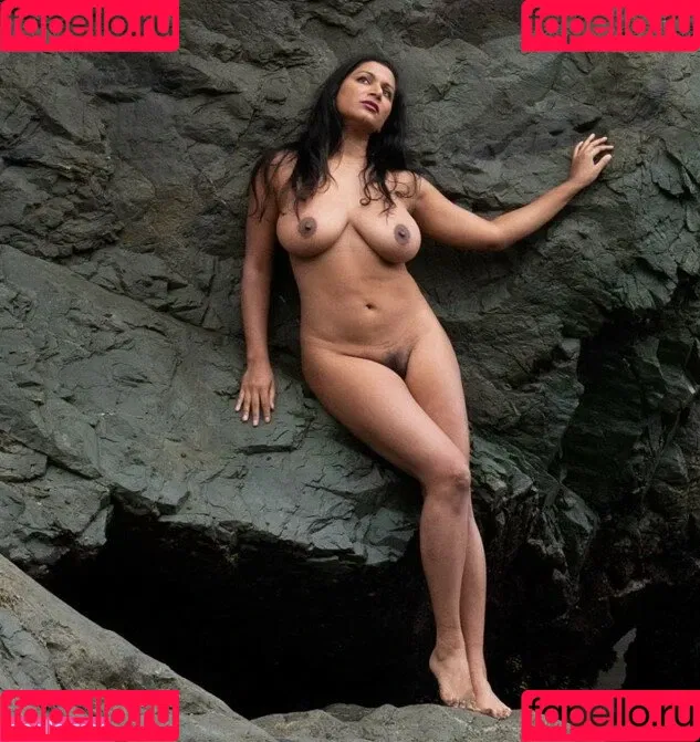 Devi The Model Onlyfans Photo Gallery 