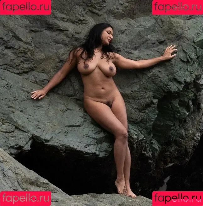 Devi The Model Onlyfans Photo Gallery 