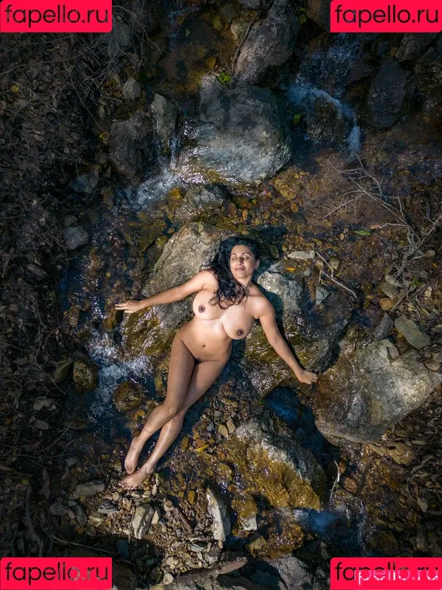 Devi The Model Onlyfans Photo Gallery 