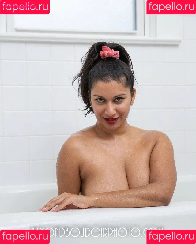 Devi The Model Onlyfans Photo Gallery 
