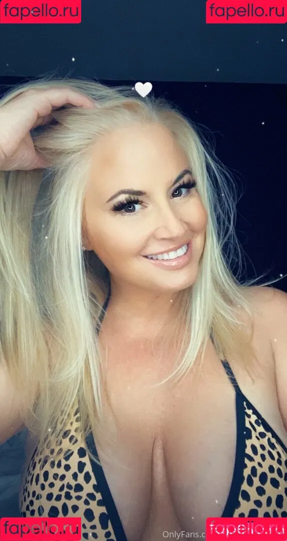 Tammy Lynn Sytch Onlyfans Photo Gallery 