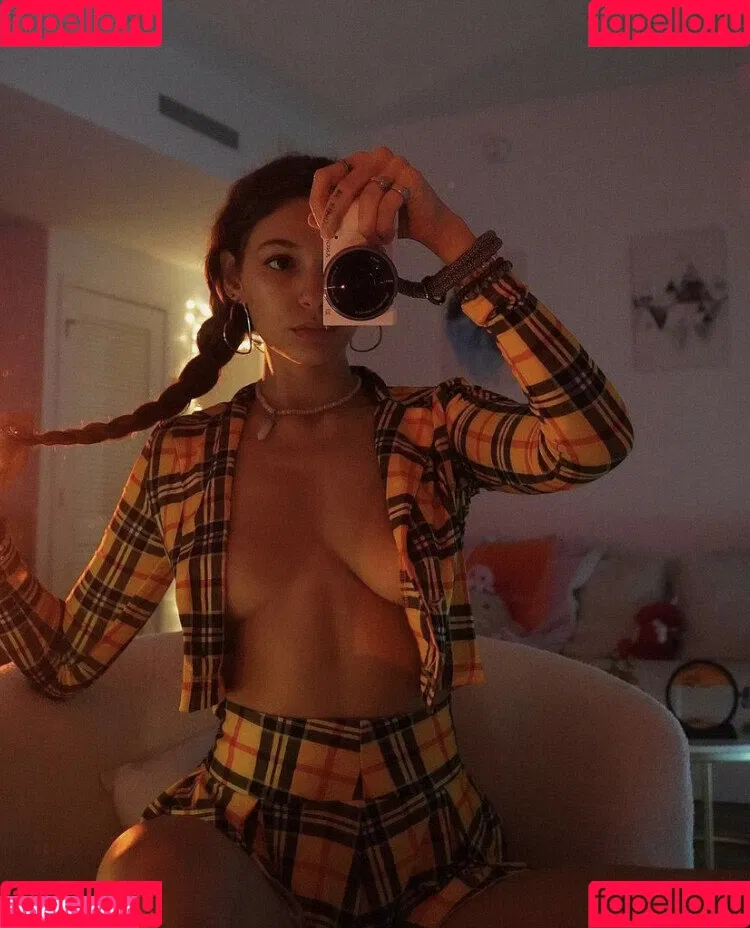 miss.xbee Onlyfans Photo Gallery 
