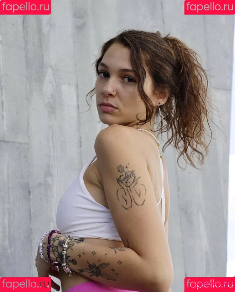 miss.xbee Onlyfans Photo Gallery 