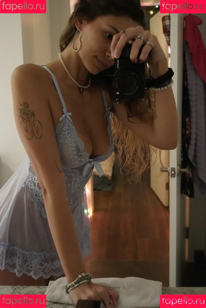 miss.xbee Onlyfans Photo Gallery 