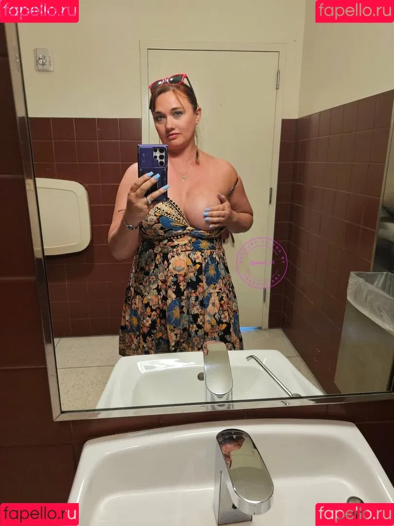 Luscious M Onlyfans Photo Gallery 
