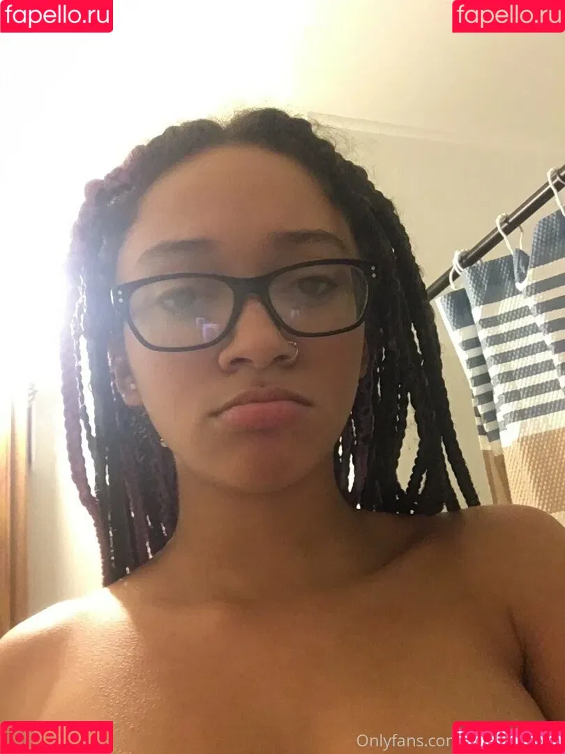 carmancadence Onlyfans Photo Gallery 