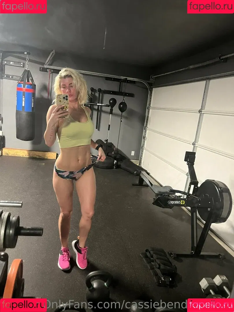 cassiebenderfitfree Onlyfans Photo Gallery 