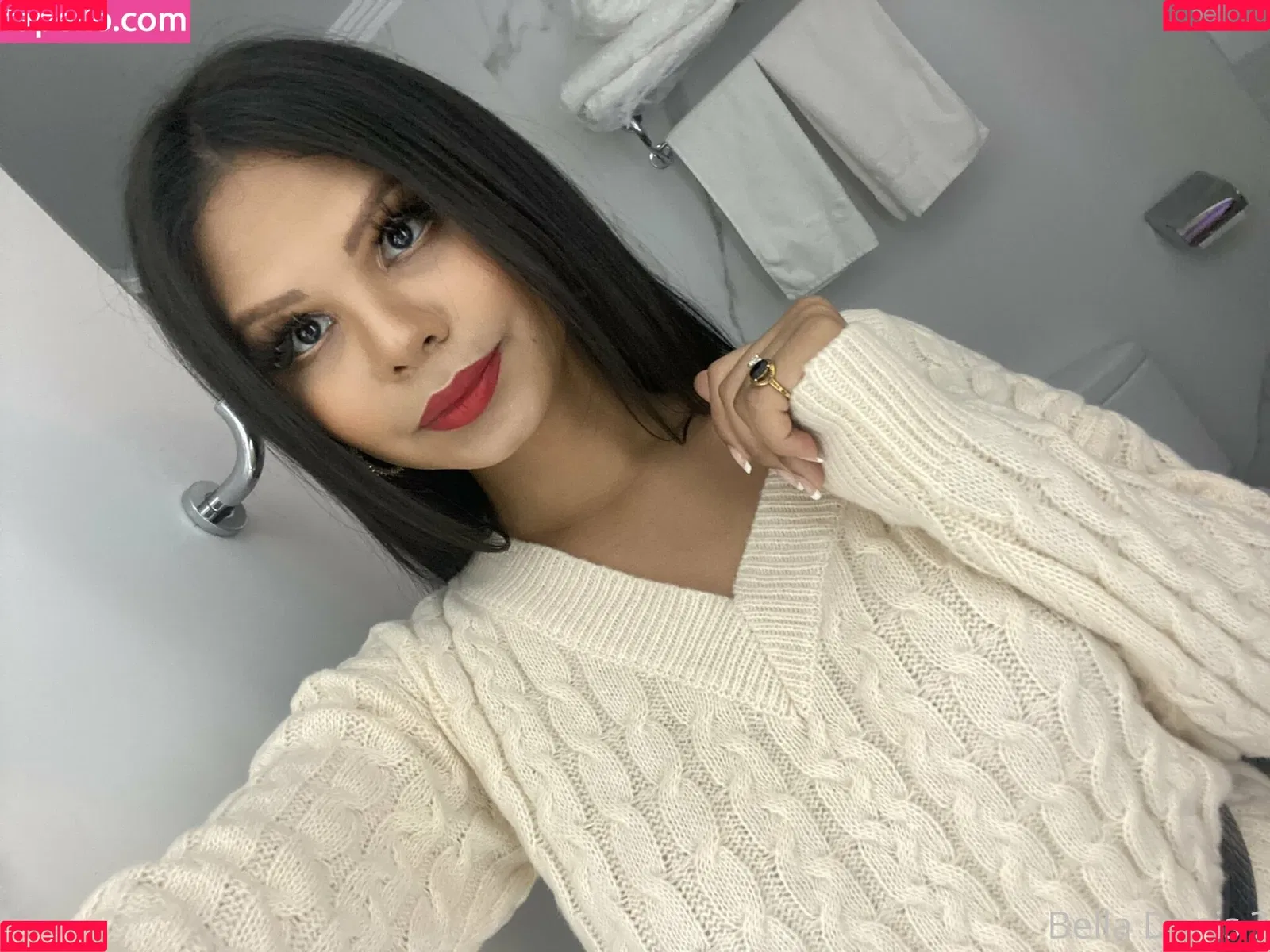 bellapussy25 Onlyfans Photo Gallery 