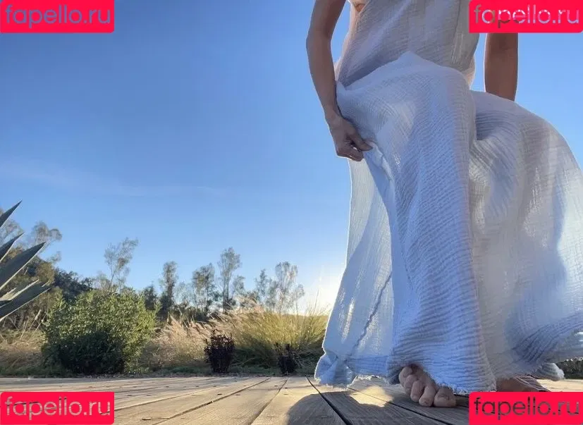 Abigail Spencer Onlyfans Photo Gallery 