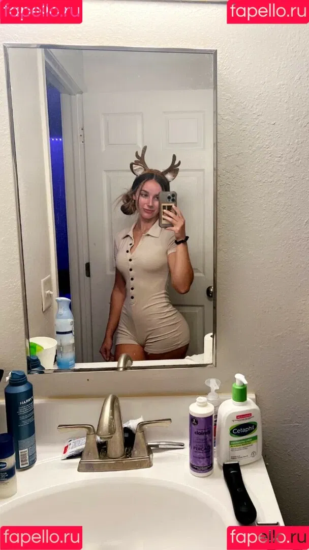 Makayla Mcquoid Onlyfans Photo Gallery 