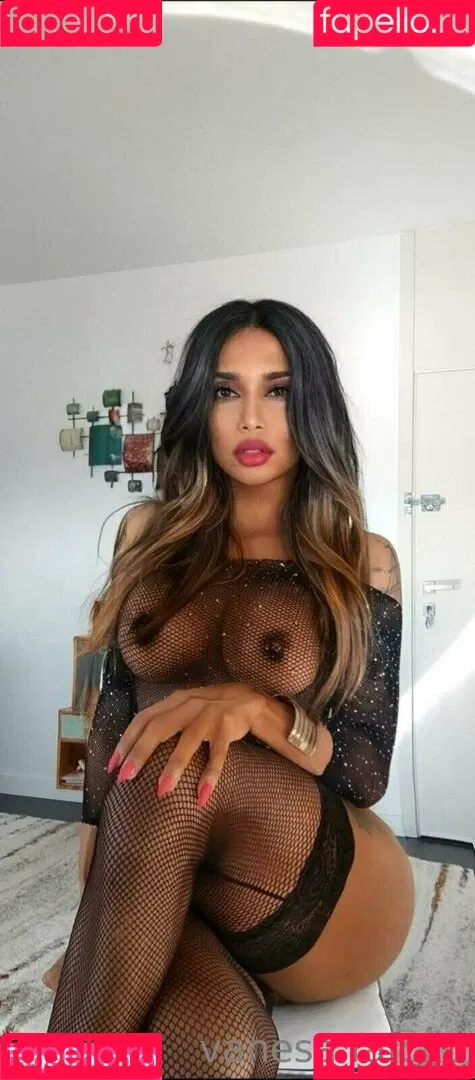 vanefalcao Onlyfans Photo Gallery 