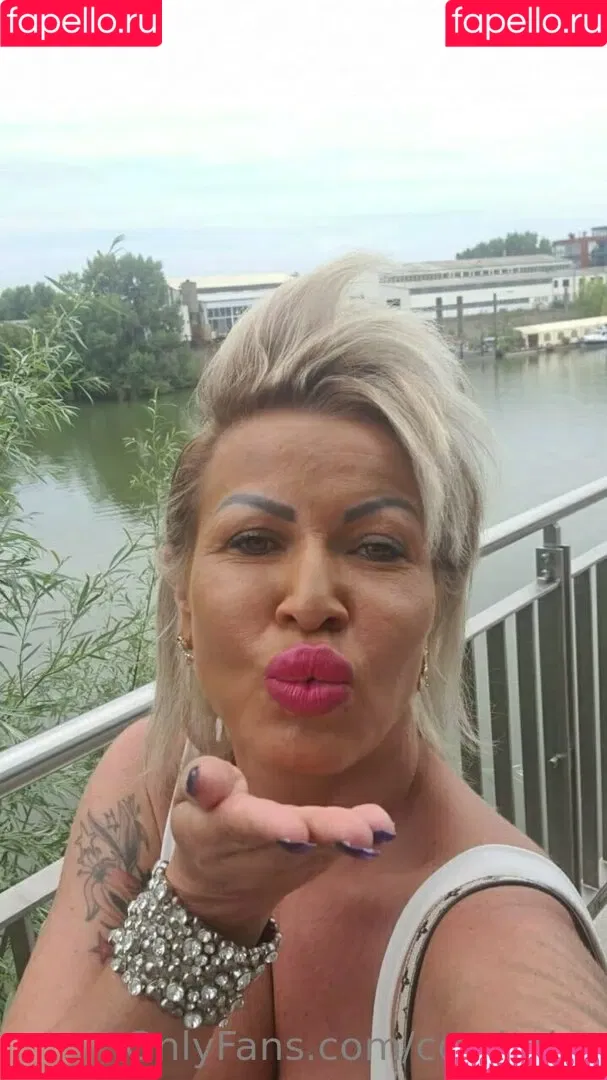 costbaby Onlyfans Photo Gallery 