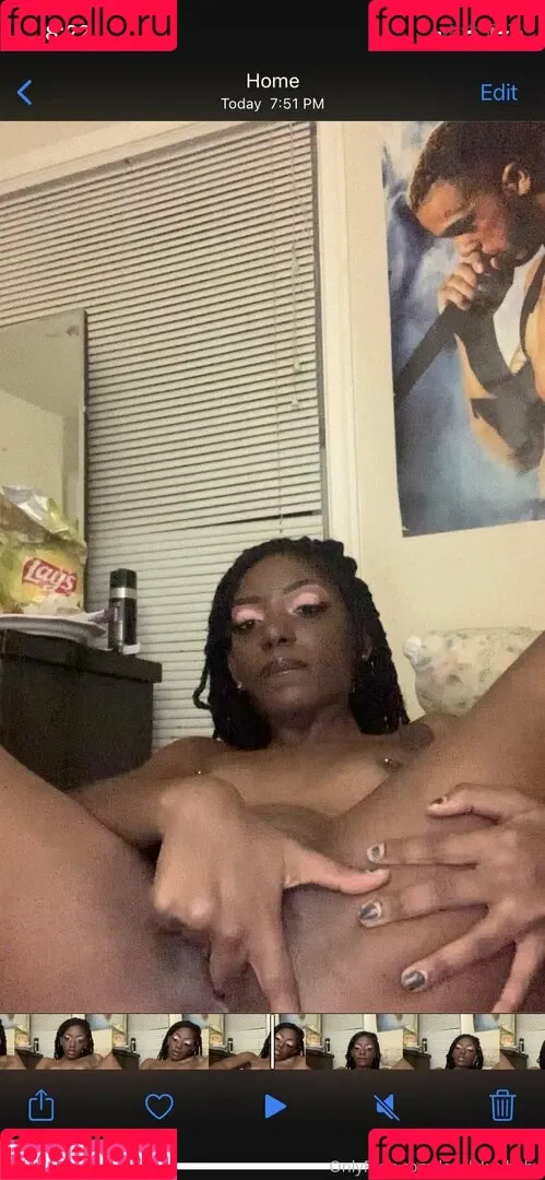 lovelykaybaby Onlyfans Photo Gallery 
