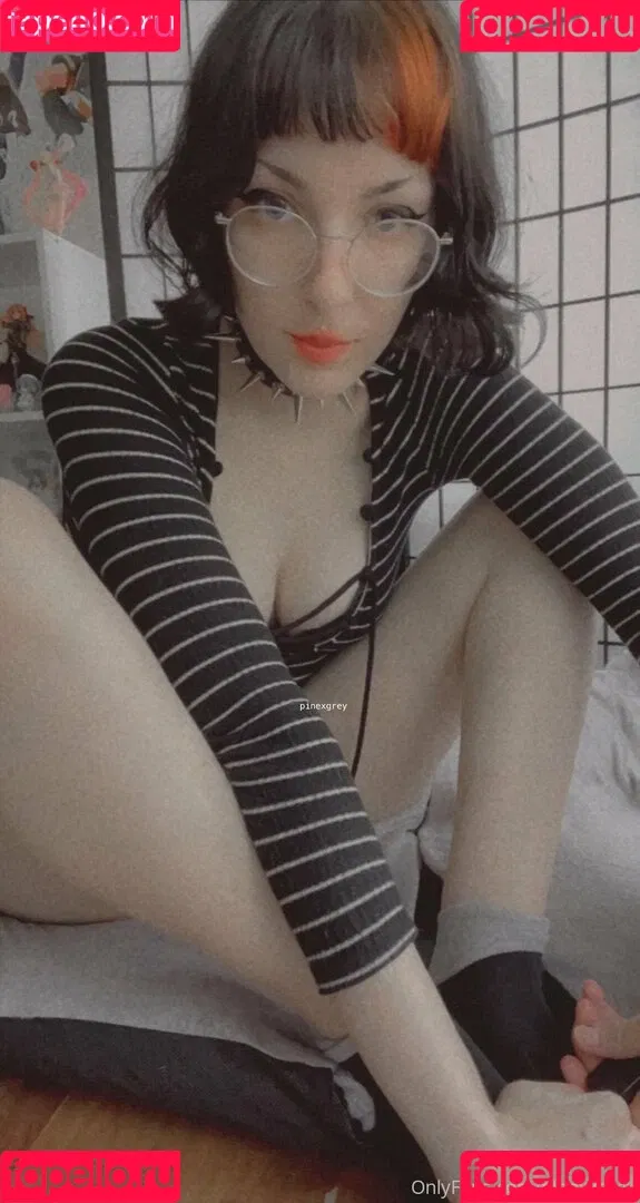 pinexgrey Onlyfans Photo Gallery 
