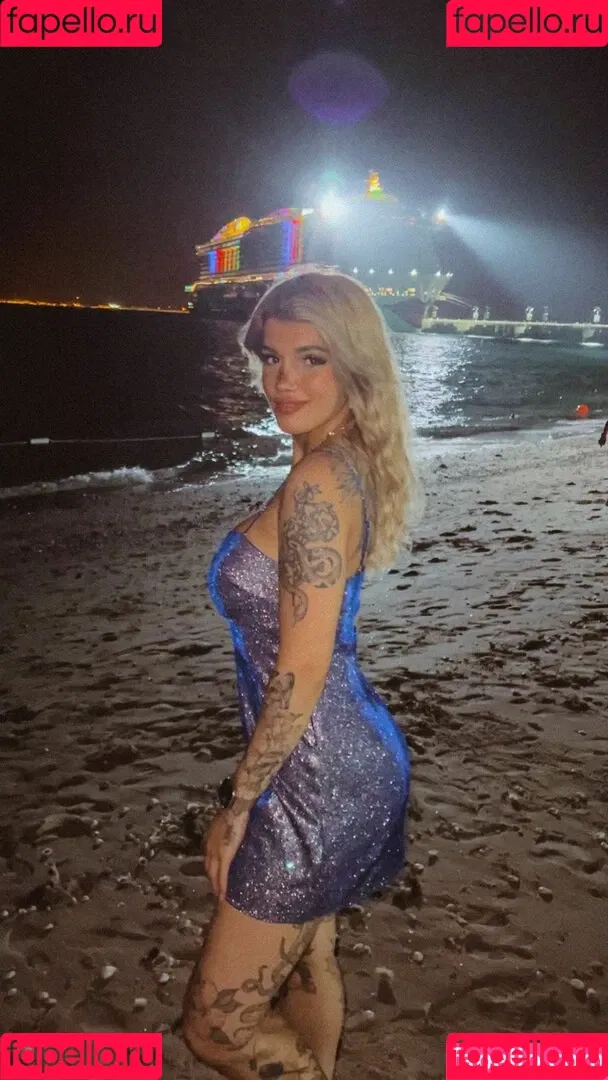 Kunshikitty Onlyfans Photo Gallery 