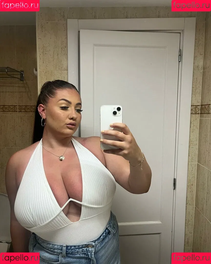 chelsea-leigh Onlyfans Photo Gallery 