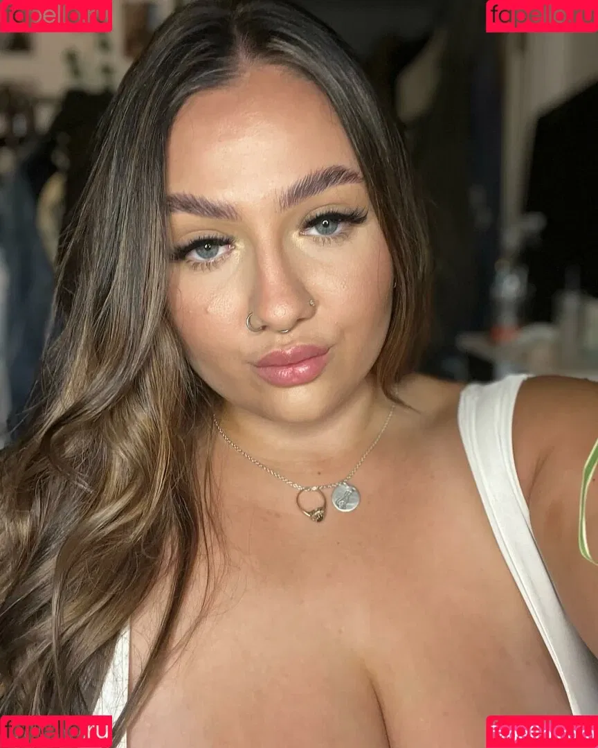 chelsea-leigh Onlyfans Photo Gallery 