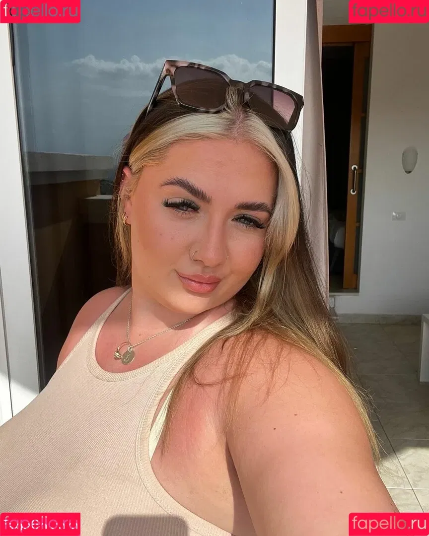 chelsea-leigh Onlyfans Photo Gallery 