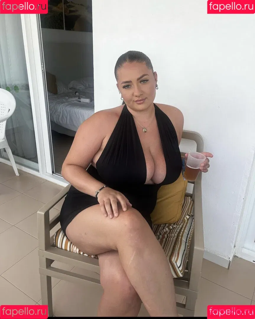 chelsea-leigh Onlyfans Photo Gallery 