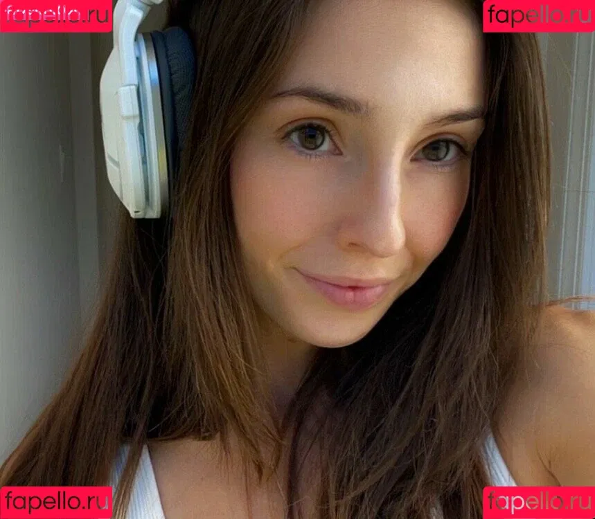 Taylor Alesia Onlyfans Photo Gallery 