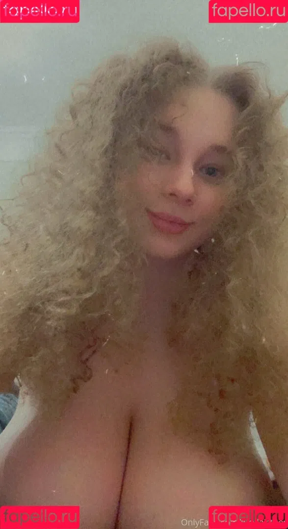 Lucy Laistner Onlyfans Photo Gallery 