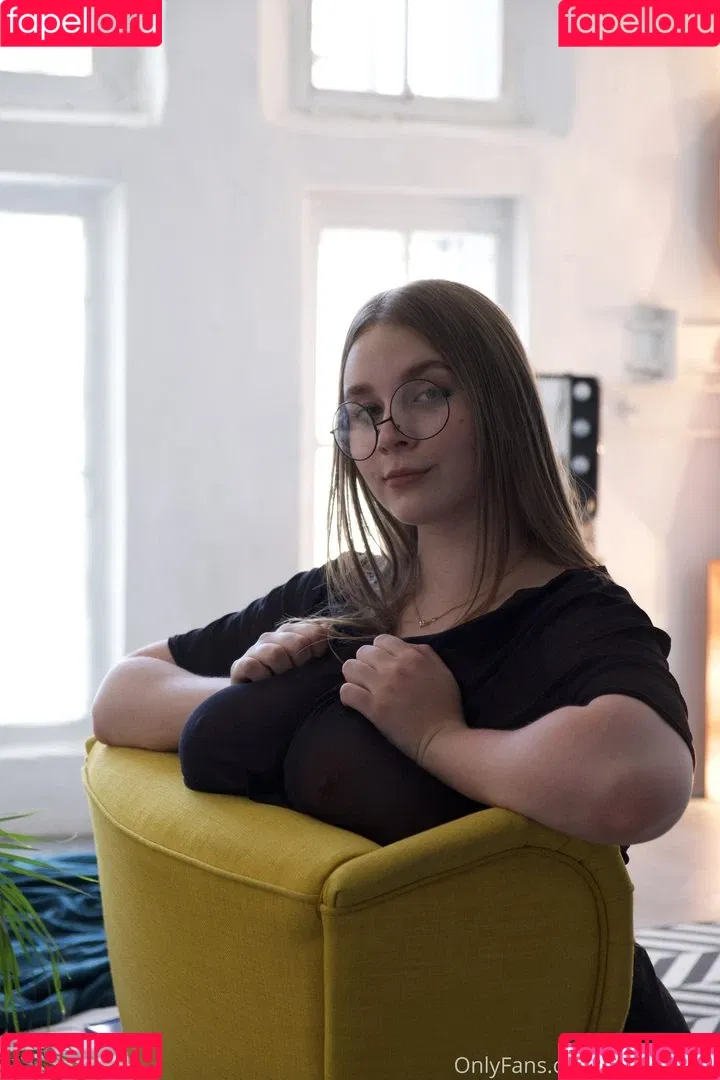 Lucy Laistner Onlyfans Photo Gallery 