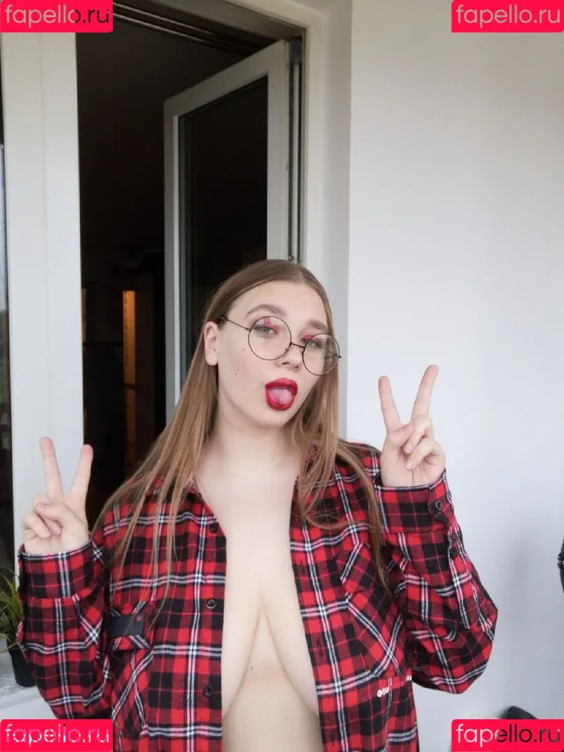 Lucy Laistner Onlyfans Photo Gallery 