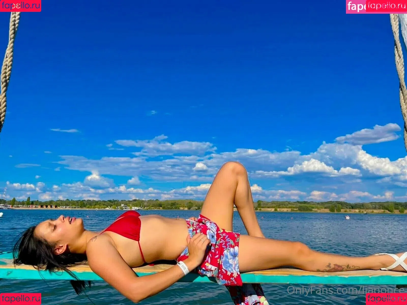 Lia Ponce Onlyfans Photo Gallery 
