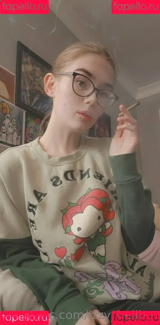 izzy_hellbourne Onlyfans Photo Gallery 