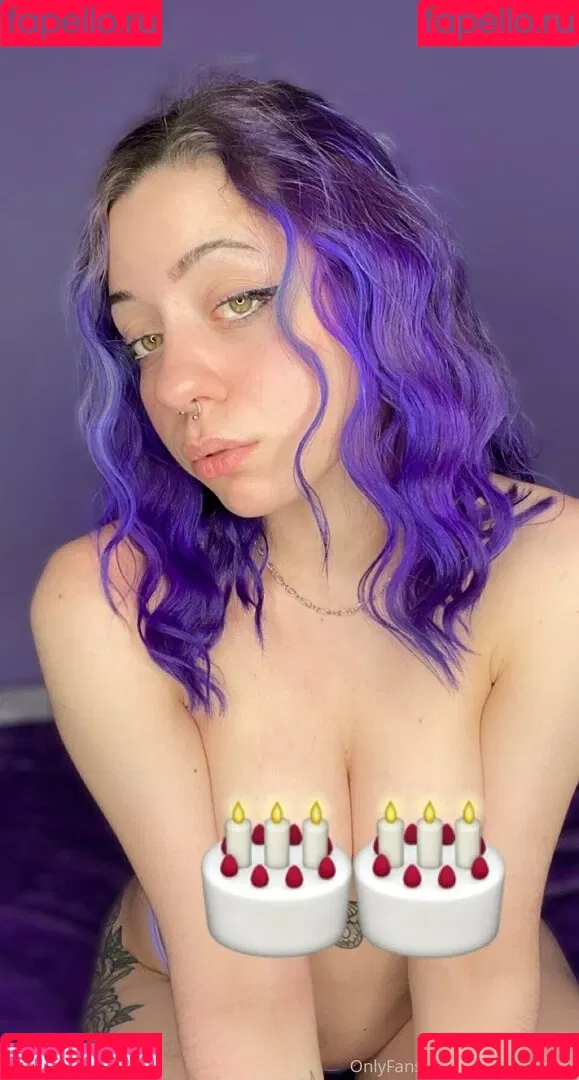 purplemamaz Onlyfans Photo Gallery 