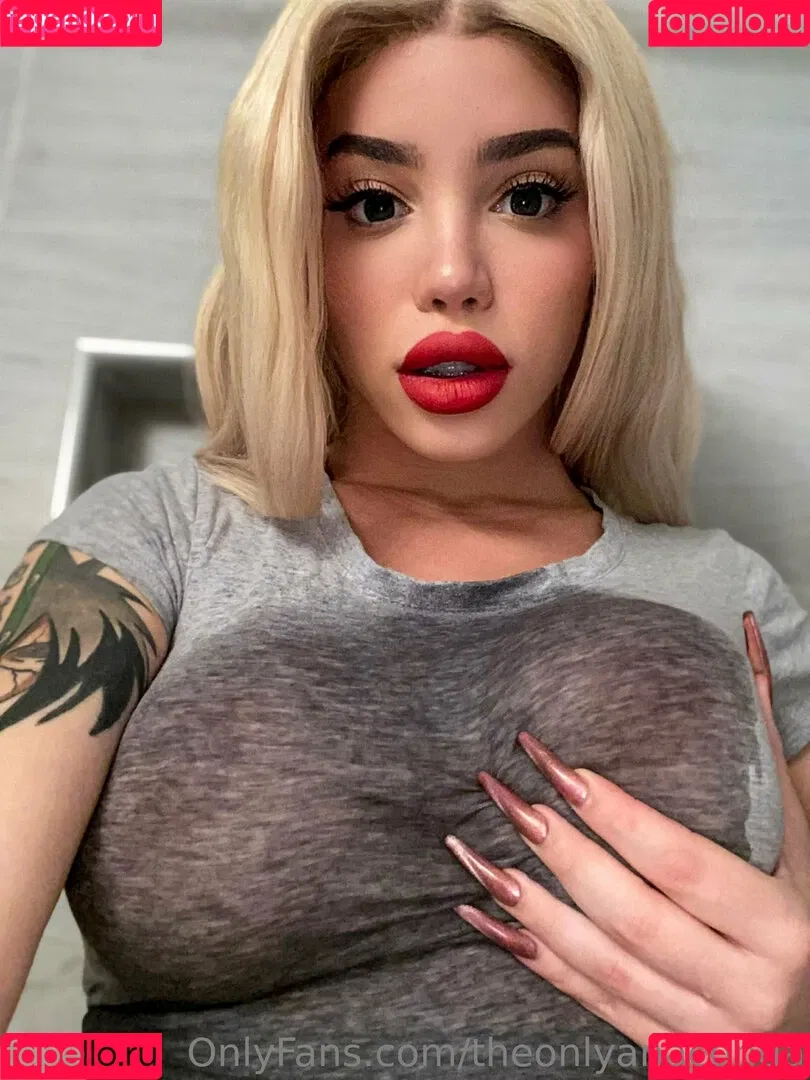 theonlyanaconda Onlyfans Photo Gallery 