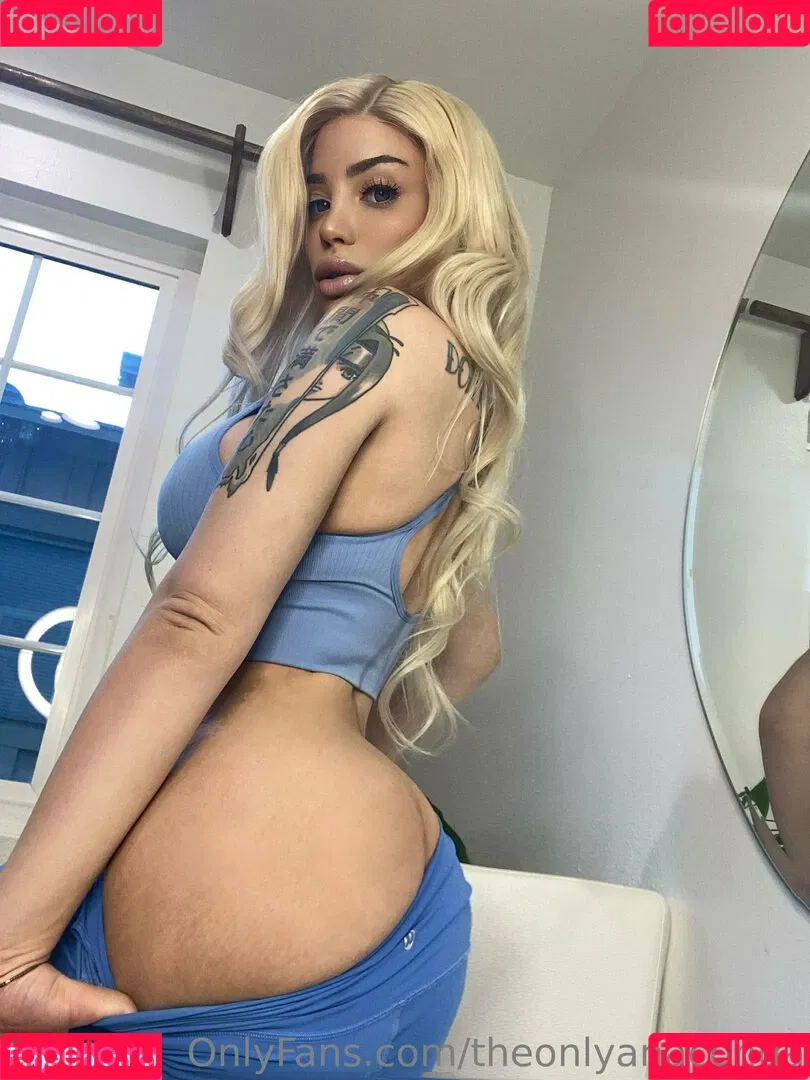 theonlyanaconda Onlyfans Photo Gallery 