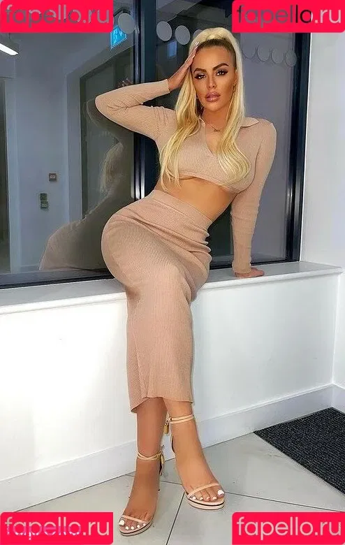 Mega Clarke Onlyfans Photo Gallery 