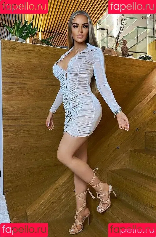 Mega Clarke Onlyfans Photo Gallery 