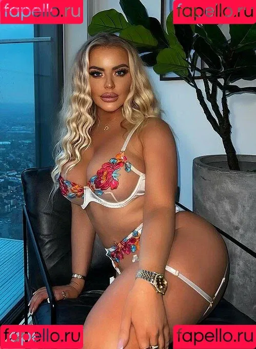 Mega Clarke Onlyfans Photo Gallery 